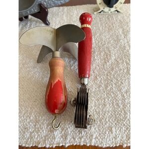Two Vintage Red Handled Stainless Steel Kitchen Gadgets (3740)